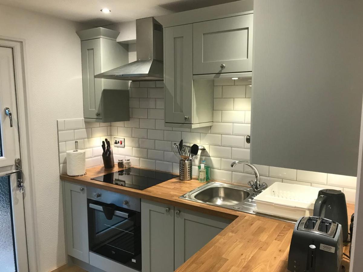 Foxes Sea Side Retreat Deluxe Chalet Is A Lovely Holiday Home Tucked Away On The Kent Coast Kingsdown  المظهر الخارجي الصورة
